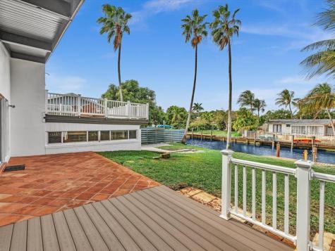 2507 Okeechobee Lane Fort Lauderdale FL 33312
