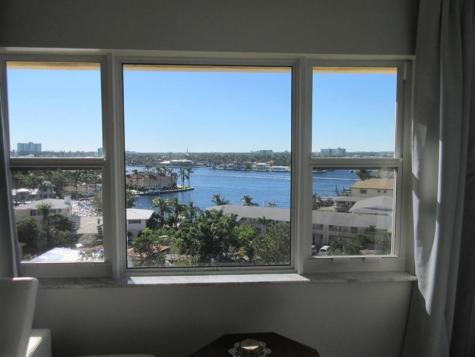 1200 Hibiscus Avenue Pompano Beach FL 33062