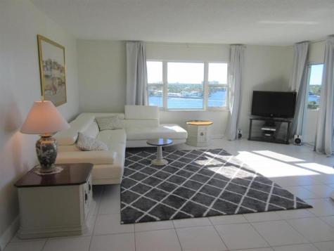 1200 Hibiscus Avenue Pompano Beach FL 33062