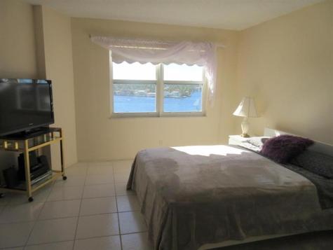 1200 Hibiscus Avenue Pompano Beach FL 33062