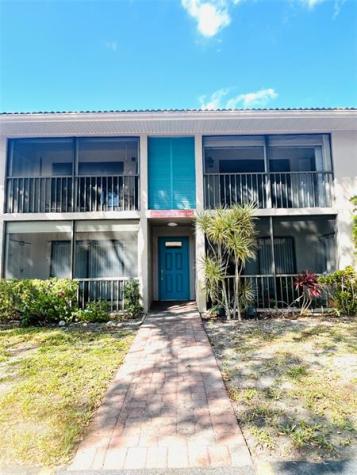 9875 Pineapple Tree Drive Boynton Beach FL 33436