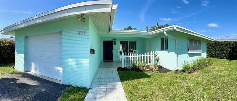 2725 SE 2nd Court Pompano Beach FL 33062