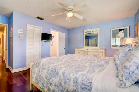 2725 SE 2nd Court Pompano Beach FL 33062