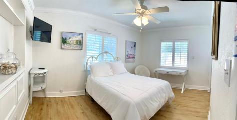 2725 SE 2nd Court Pompano Beach FL 33062