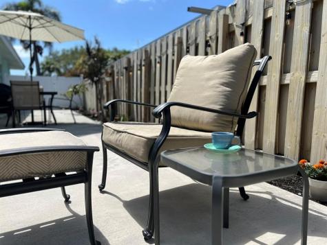 2725 SE 2nd Court Pompano Beach FL 33062