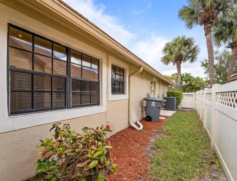 Boynton Beach FL 33472