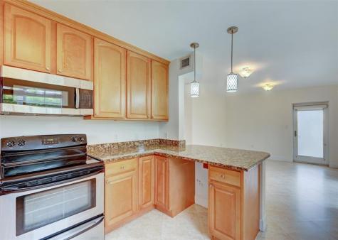 410 SW 15th Street Pompano Beach FL 33060