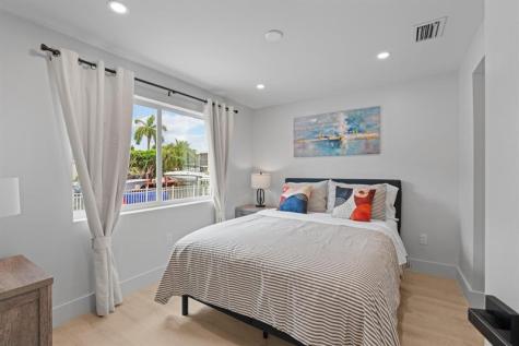 1814 SE 7th Street Pompano Beach FL 33060