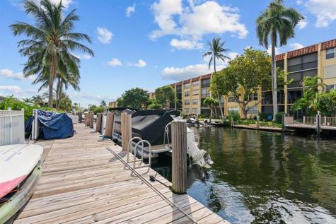 1814 SE 7th Street Pompano Beach FL 33060