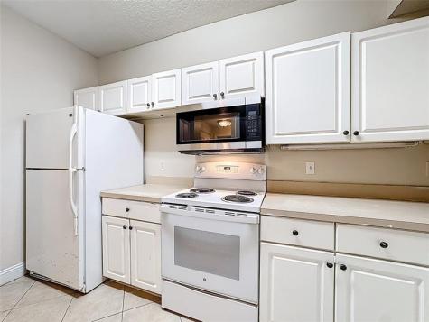 5560 Metrowest Boulevard Orlando FL 32811