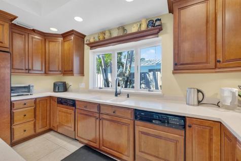 2871 NE 26th Court Fort Lauderdale FL 33306