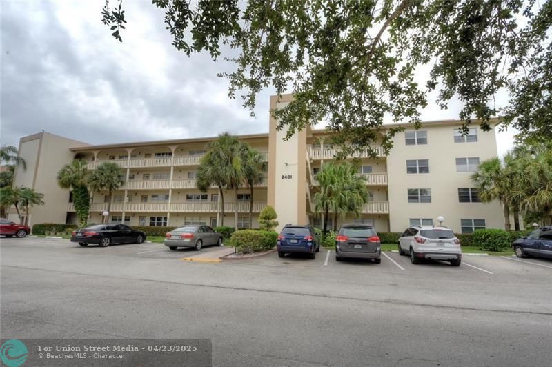 2401 Antigua Coconut Creek FL 33066