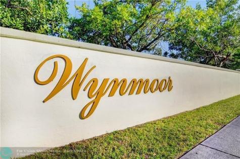 2401 Antigua Coconut Creek FL 33066
