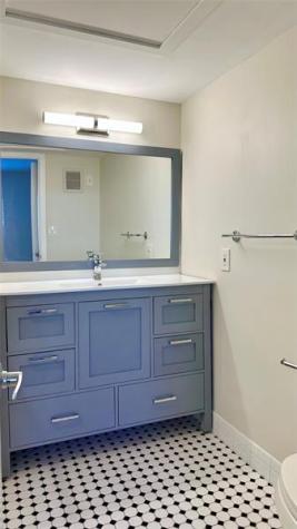 12 NE 19th Court Wilton Manors FL 33305