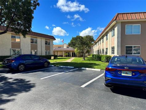12 NE 19th Court Wilton Manors FL 33305