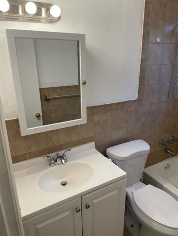 6 NW 7th Avenue Dania Beach FL 33004