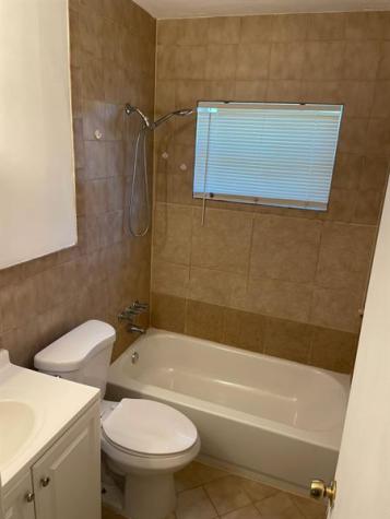 6 NW 7th Avenue Dania Beach FL 33004