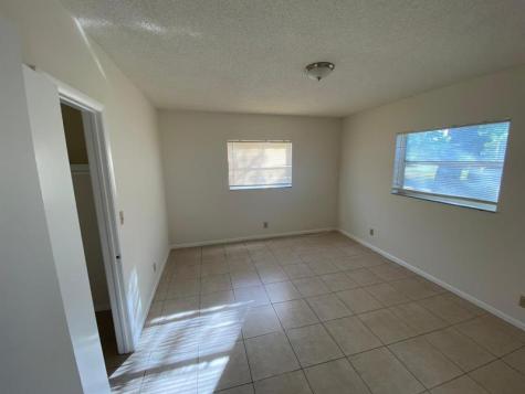 6 NW 7th Avenue Dania Beach FL 33004