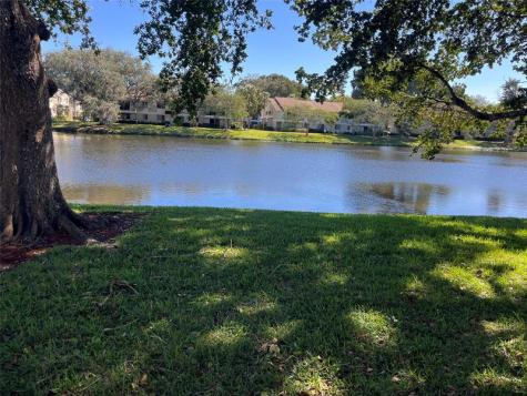 407 Gardens Drive Pompano Beach FL 33069