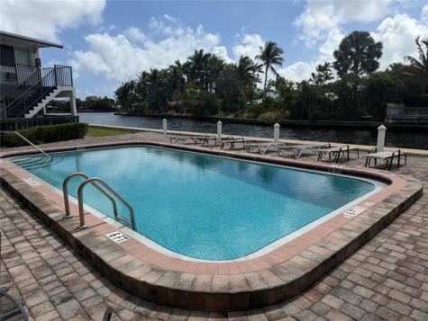 1812 E Oakland Park Boulevard Oakland Park FL 33306