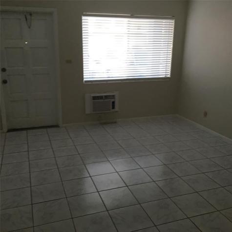 1812 E Oakland Park Boulevard Oakland Park FL 33306