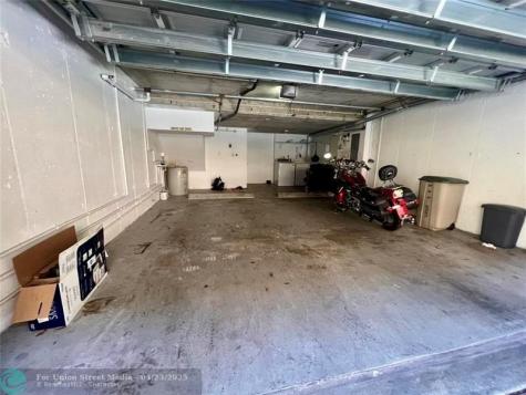2841 NE 185th Street Miami FL 33180
