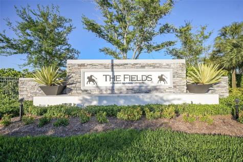 8247 Cinch Way Lake Worth FL 33467
