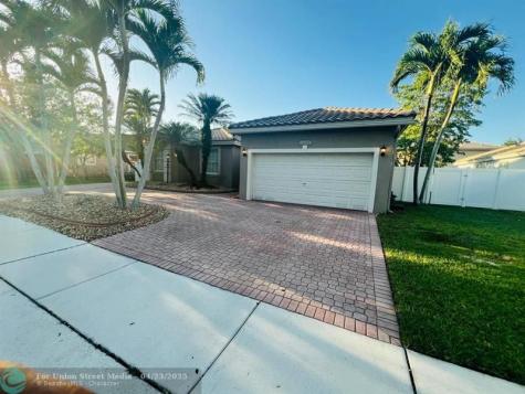 12725 NW 18th Court Pembroke Pines FL 33028