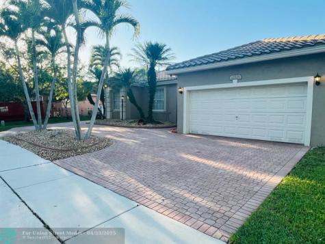 12725 NW 18th Court Pembroke Pines FL 33028