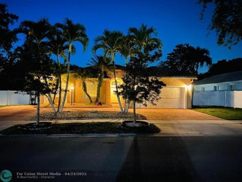 12725 NW 18th Court Pembroke Pines FL 33028
