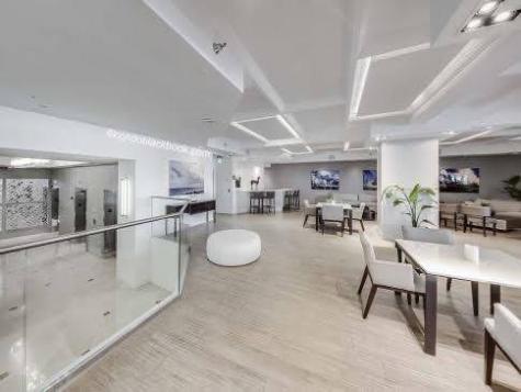 100 Lincoln Road Miami Beach FL 33139