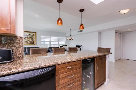 2500 NE 48th Lane Fort Lauderdale FL 33308