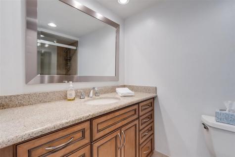 2500 NE 48th Lane Fort Lauderdale FL 33308