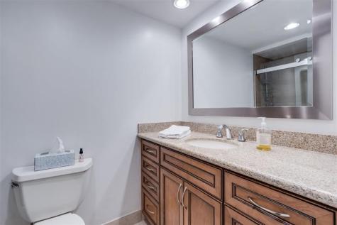 2500 NE 48th Lane Fort Lauderdale FL 33308