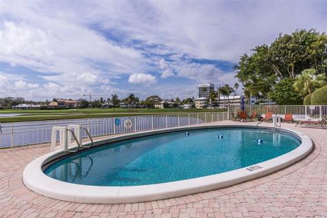 2500 NE 48th Lane Fort Lauderdale FL 33308