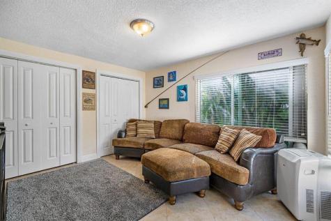2135 NE 2nd Drive Boca Raton FL 33431
