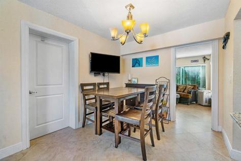 2135 NE 2nd Drive Boca Raton FL 33431
