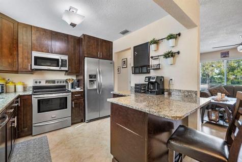 2135 NE 2nd Drive Boca Raton FL 33431
