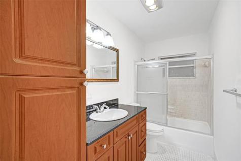 5140 SW 40th Avenue Dania Beach FL 33314