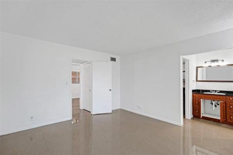 5140 SW 40th Avenue Dania Beach FL 33314