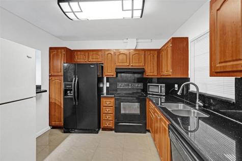 5140 SW 40th Avenue Dania Beach FL 33314