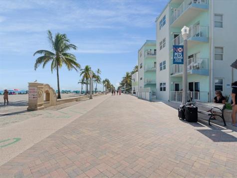 2600 N Surf Road Hollywood FL 33019