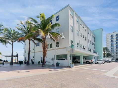 2600 N Surf Road Hollywood FL 33019
