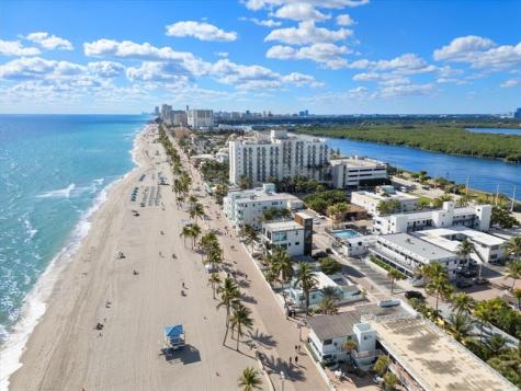 2600 N Surf Road Hollywood FL 33019