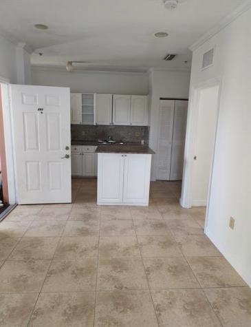 629 SW 2 Street Miami FL 33130