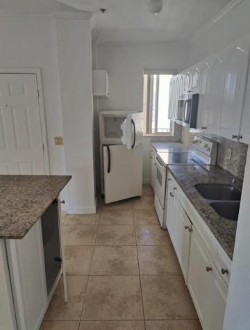 629 SW 2 Street Miami FL 33130