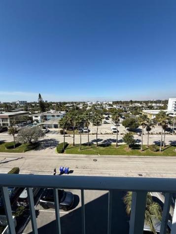 4636 El Mar Drive Lauderdale By The Sea FL 33308