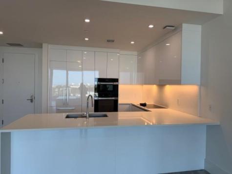 220 Lake Shore Drive West Palm Beach FL 33403