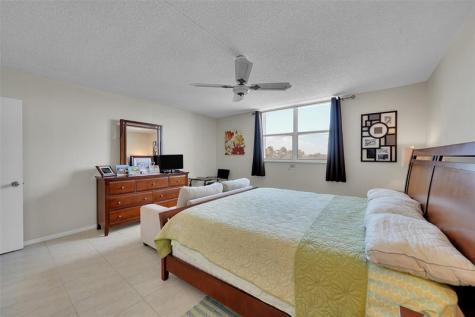 1401 S Ocean Drive Hollywood FL 33019