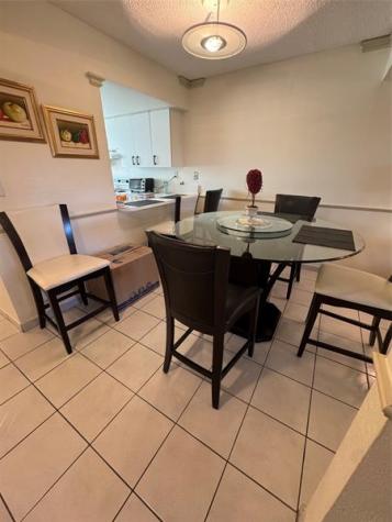 11183 NW 7th Street Miami FL 33172